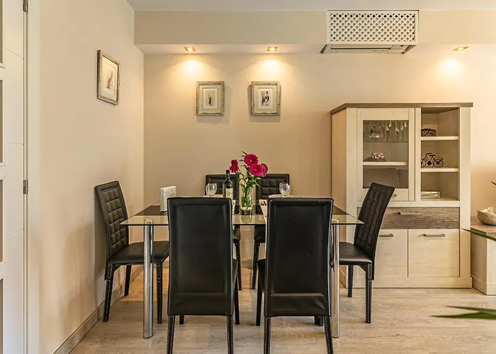 Apartament Center In Marbella