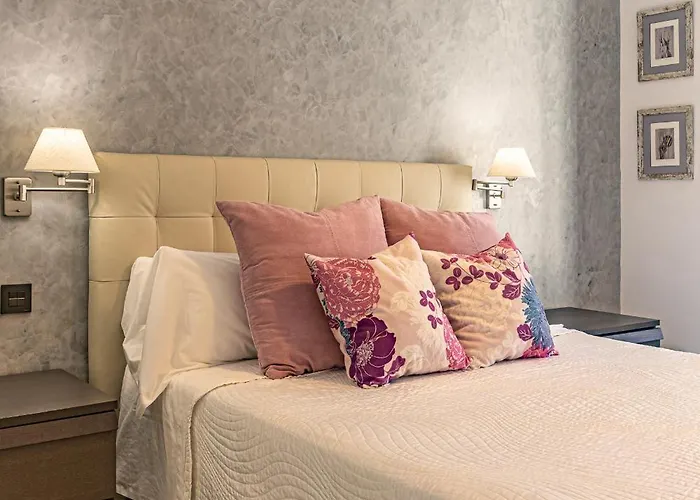 Center In * ماربيا